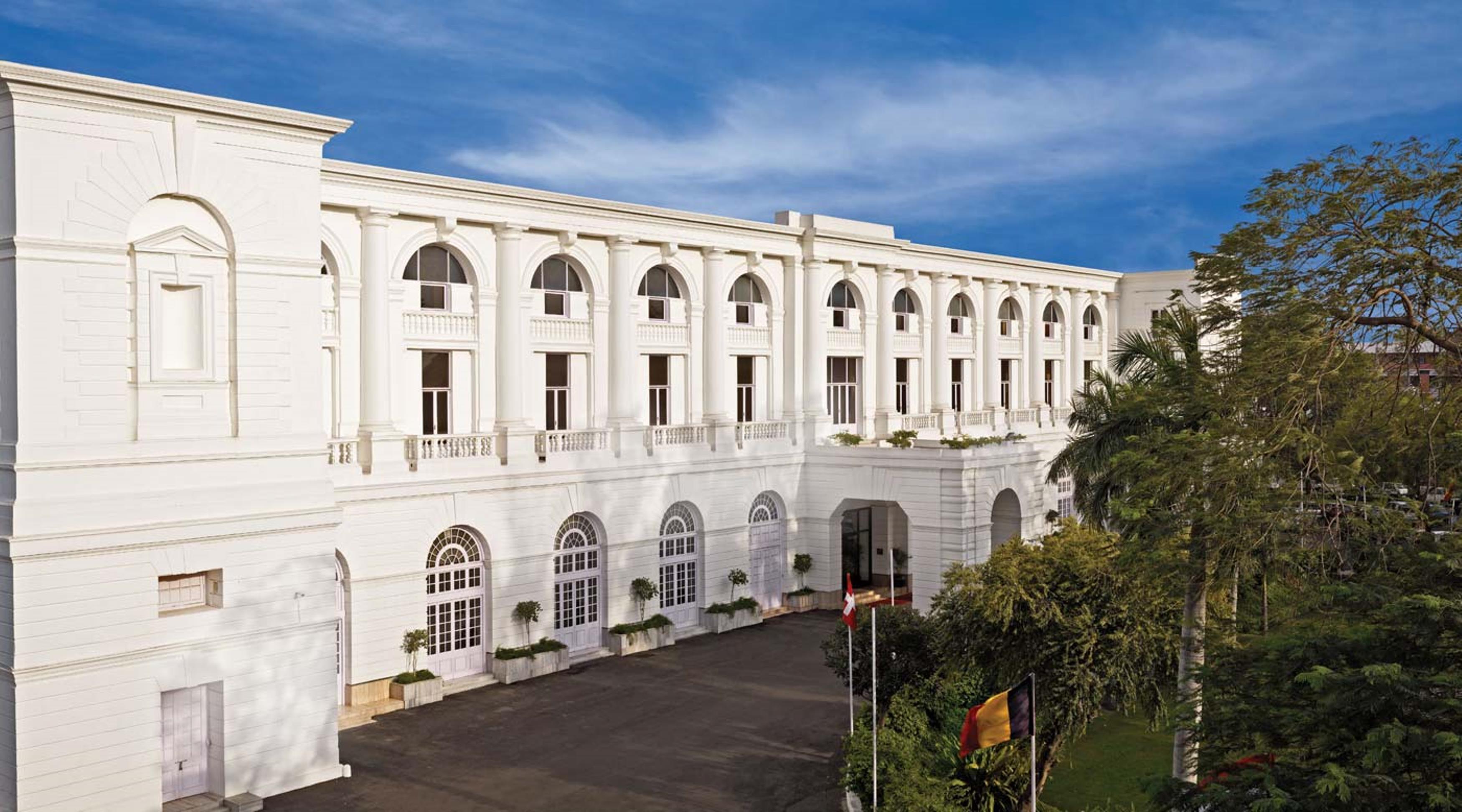 โรงแรมเมเดน นิวเดลี ภายนอก รูปภาพ The E & O 87 hotel