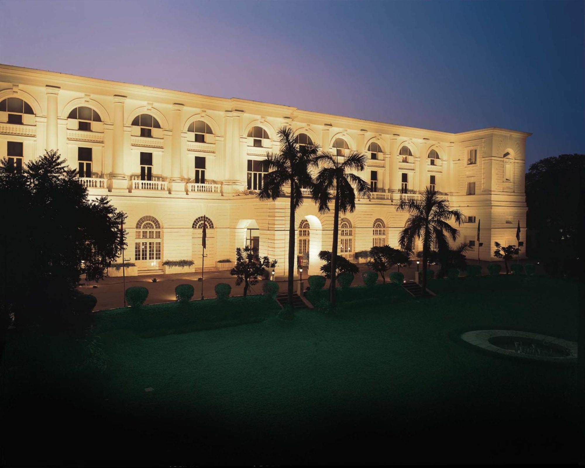 โรงแรมเมเดน นิวเดลี ภายนอก รูปภาพ The Imperial Hotel